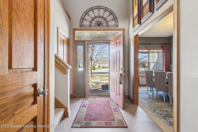 11610 Hibiscus Lane, Grand Ledge, MI 48837