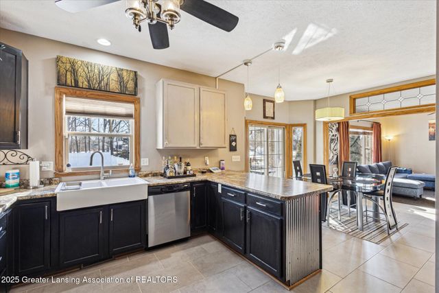 11610 Hibiscus Lane, Grand Ledge, MI 48837