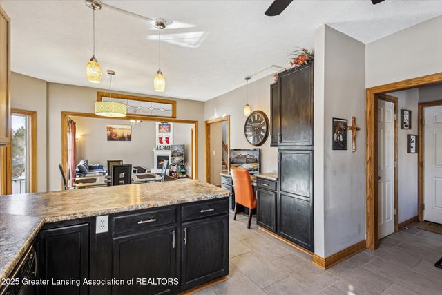 11610 Hibiscus Lane, Grand Ledge, MI 48837