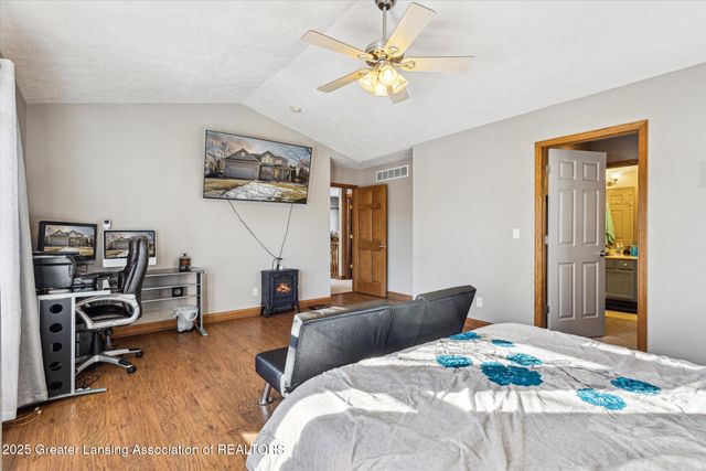 11610 Hibiscus Lane, Grand Ledge, MI 48837