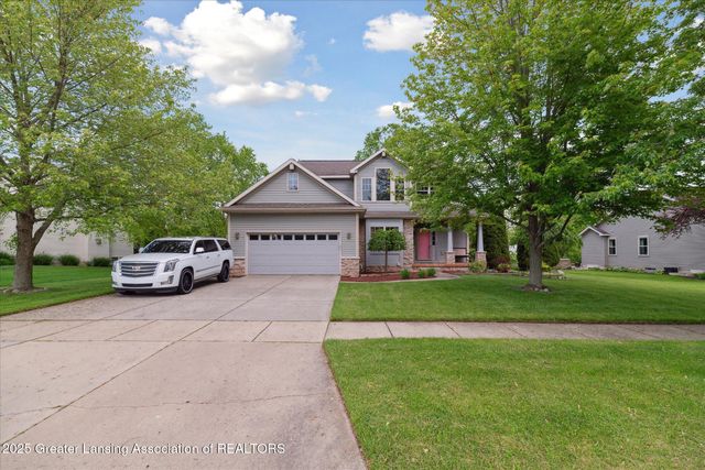 11610 Hibiscus Lane, Grand Ledge, MI 48837