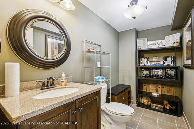 11610 Hibiscus Lane, Grand Ledge, MI 48837