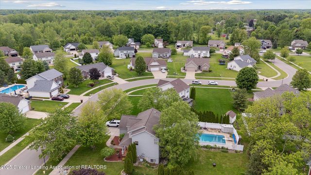 11610 Hibiscus Lane, Grand Ledge, MI 48837