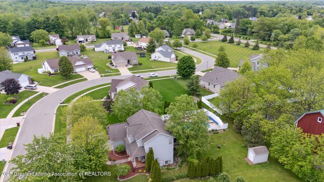 11610 Hibiscus Lane, Grand Ledge, MI 48837