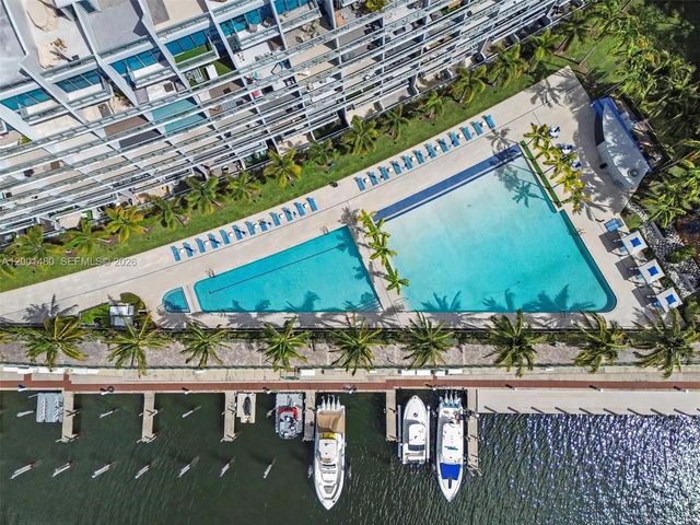 2950 NE 188th St 435, Aventura, FL 33180