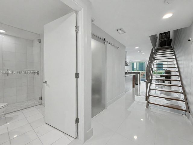 2950 NE 188th St 435, Aventura, FL 33180