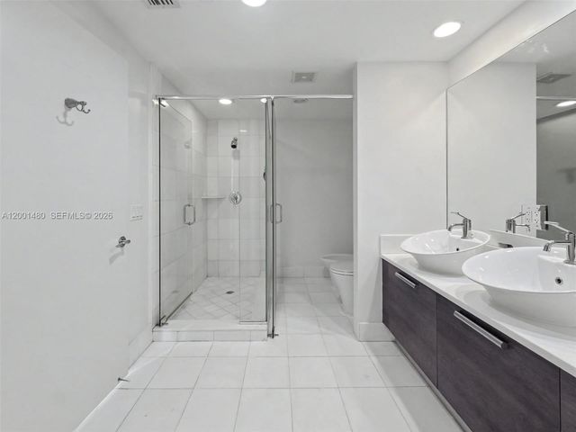 2950 NE 188th St 435, Aventura, FL 33180