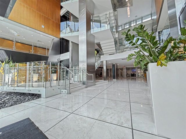 2950 NE 188th St 435, Aventura, FL 33180