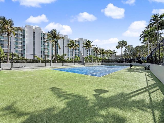 2950 NE 188th St 435, Aventura, FL 33180