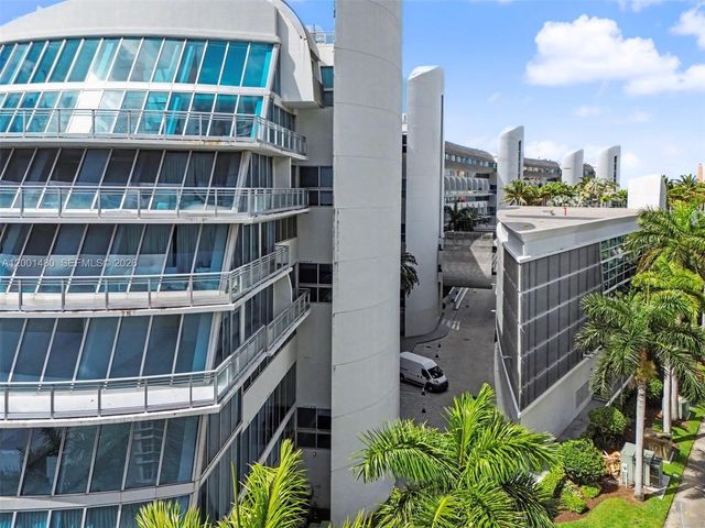 2950 NE 188th St 435, Aventura, FL 33180