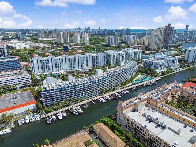 2950 NE 188th St 435, Aventura, FL 33180