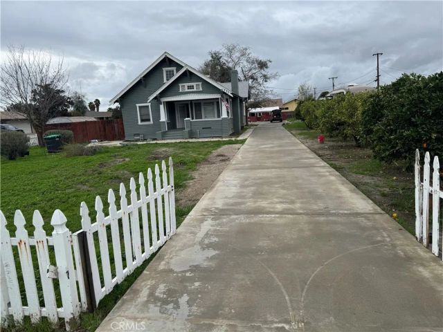 733 S San Jacinto A, Hemet, CA 92543