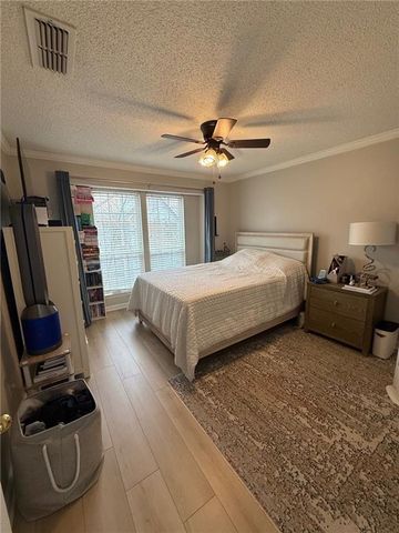 324 Granville Court, Atlanta, GA 30328