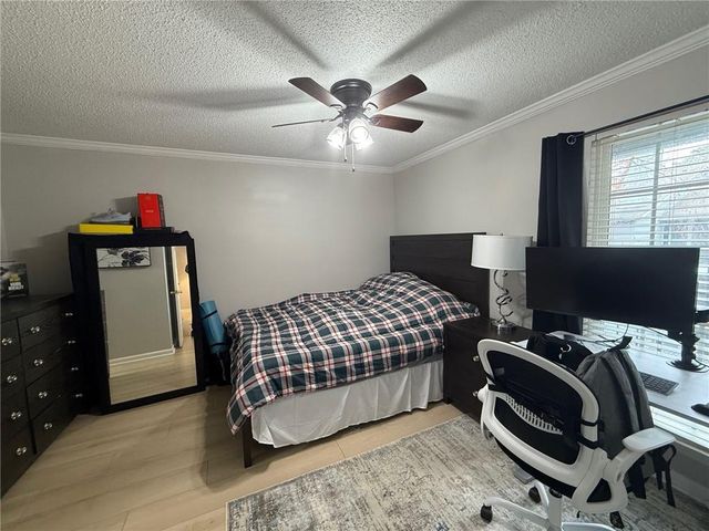 324 Granville Court, Atlanta, GA 30328