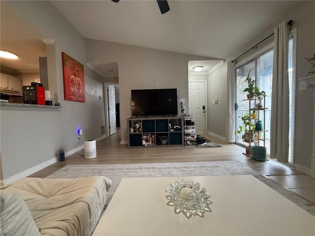 324 Granville Court, Atlanta, GA 30328