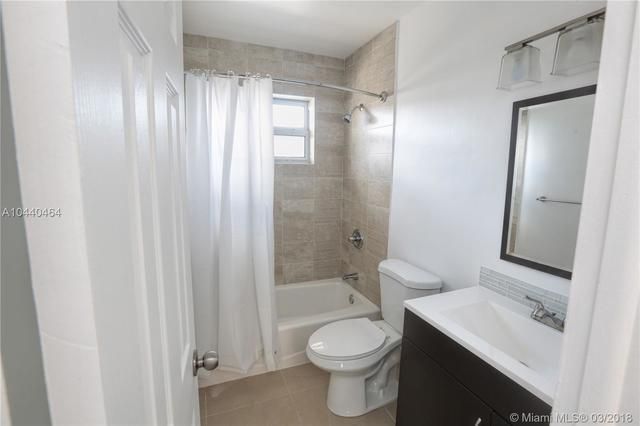 1820 Venice Park Drive 205, North Miami, FL 33181