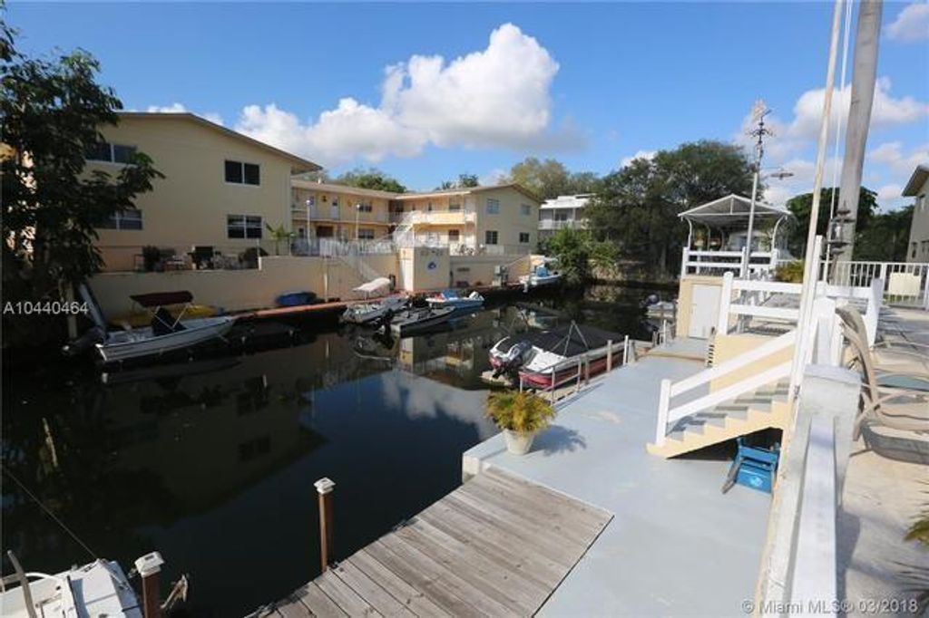 1820 Venice Park Drive 205, North Miami, FL 33181
