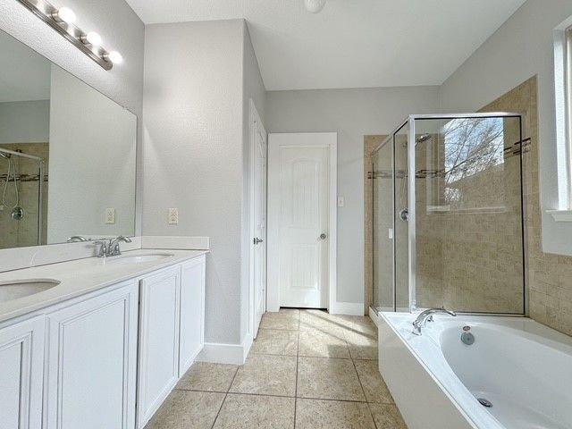 1020 Cheyenne Drive, Aubrey, TX 76227