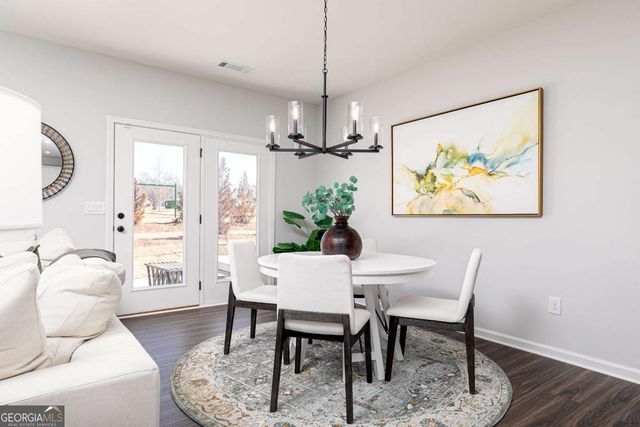 310 Chattahoochee Circle, Locust Grove, GA 30248