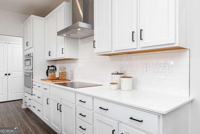 310 Chattahoochee Circle, Locust Grove, GA 30248