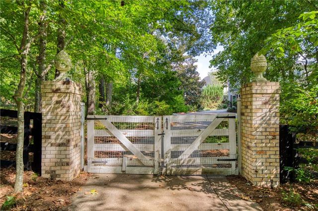 14915 Freemanville Road, Milton, GA 30004