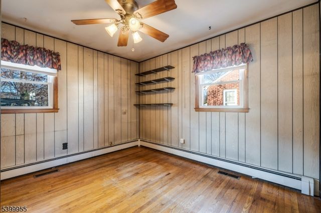 45 Lexington Blvd, Clark Twp., NJ 07066