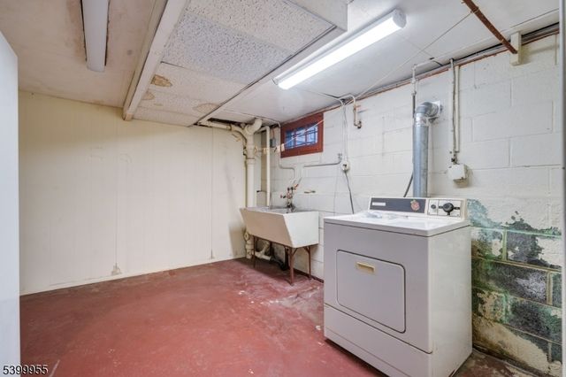 45 Lexington Blvd, Clark Twp., NJ 07066