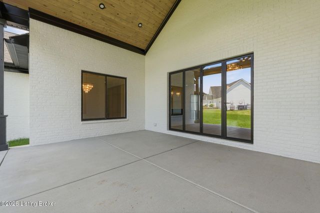 1545 Lincoln Hill Way, Louisville, KY 40245