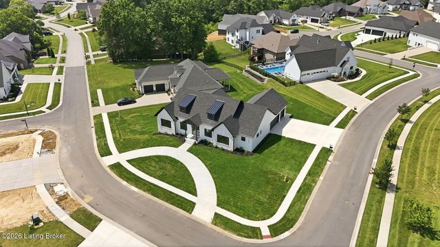 1545 Lincoln Hill Way, Louisville, KY 40245