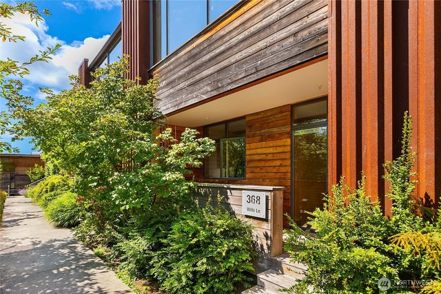 368 Wills Lane NW, Bainbridge Island, WA 98110