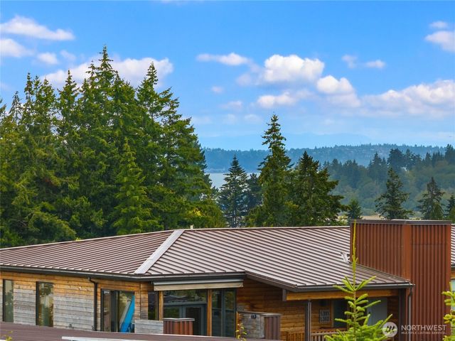368 Wills Lane NW, Bainbridge Island, WA 98110