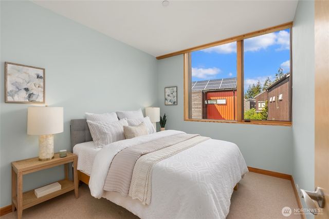 368 Wills Lane NW, Bainbridge Island, WA 98110