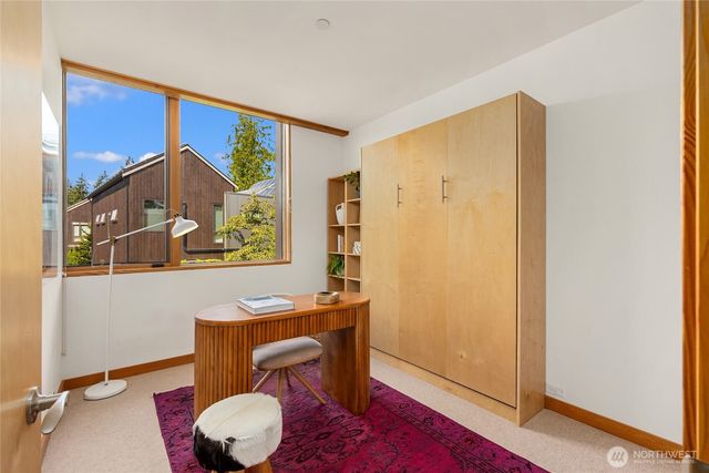 368 Wills Lane NW, Bainbridge Island, WA 98110