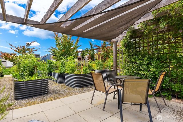 368 Wills Lane NW, Bainbridge Island, WA 98110
