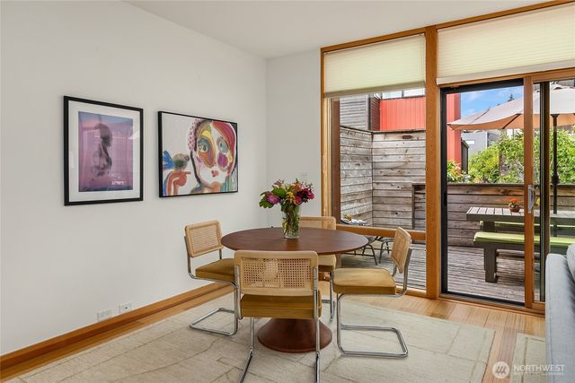 368 Wills Lane NW, Bainbridge Island, WA 98110