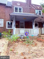 414 GLENDALE RD, Upper Darby, PA 19082