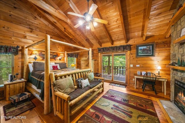 2820 Old Country Way, Sevierville, TN 37862