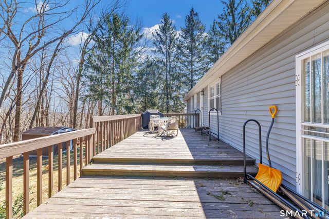 151 Old Coach Highway, Hamden, CT 06518