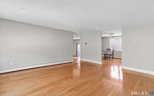 151 Old Coach Highway, Hamden, CT 06518