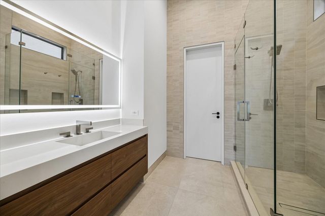 1730 Bayram Drive, Houston, TX 77055