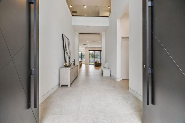 1730 Bayram Drive, Houston, TX 77055