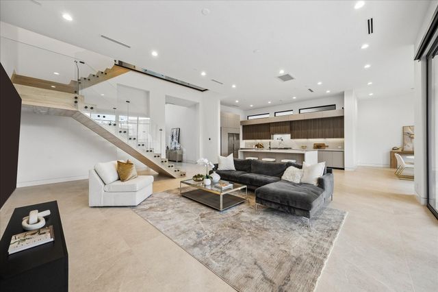 1730 Bayram Drive, Houston, TX 77055