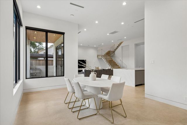 1730 Bayram Drive, Houston, TX 77055