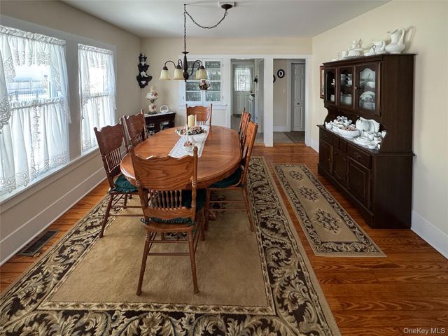 8 Maiden Lane, Port Jervis, NY 12771