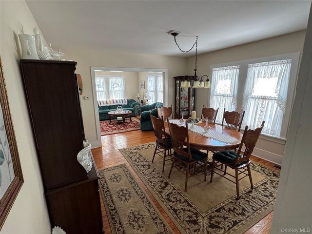 8 Maiden Lane, Port Jervis, NY 12771