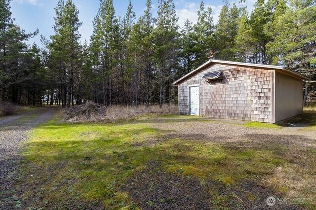 10911 Pacific Way, Long Beach, WA 98631