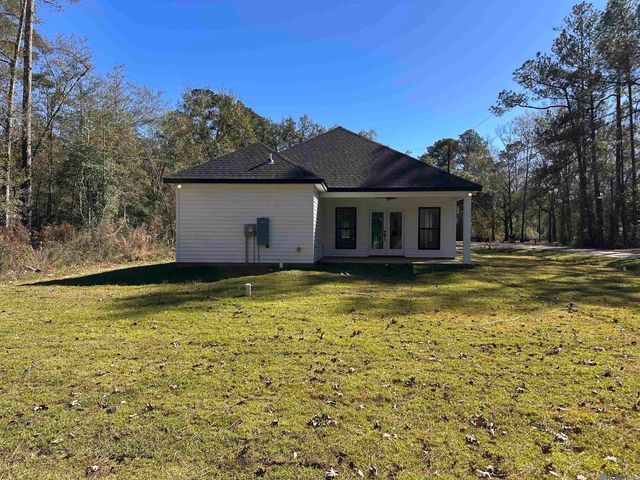 69176 4th Ave, Covington, LA 70433