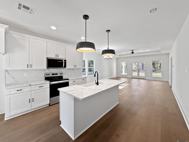 69176 4th Ave, Covington, LA 70433