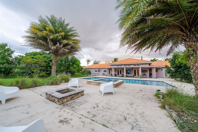 20805 SW 242nd St, Homestead, FL 33031