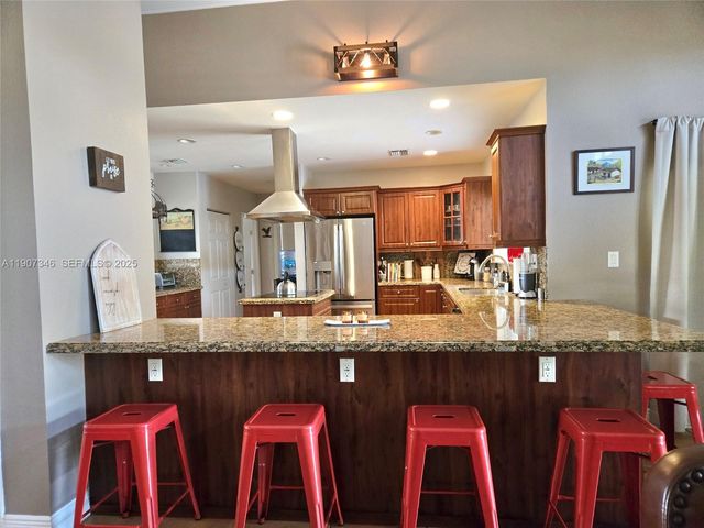 20805 SW 242nd St, Homestead, FL 33031